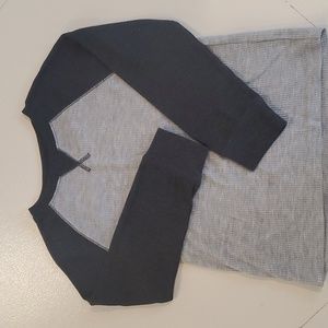 Two toned Boys Long sleeve Thermal shirt, Size XS 6-7